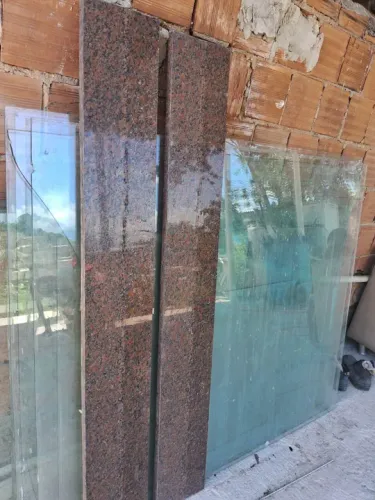 2 Placas de Granito em Perfeito Estado!