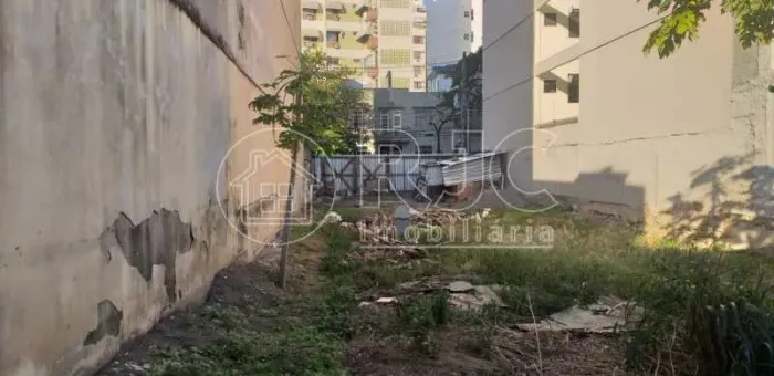 Imóvel para venda possui 400 metros quadrados em Andaraí - Rio de Janeiro - RJ