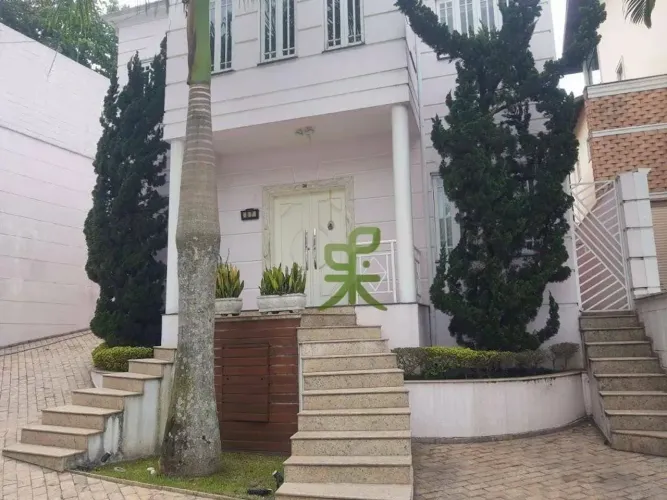 Casa em condomínio à venda, 335 m² com 4 suítes, 4 vagas - Jardim Monte Alegre - Taboão da