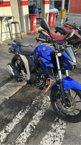Fazer 250 fz25 2023 leilão 