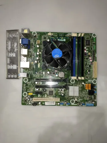 Kit i5 2400 4Gb placa mãe 4 slot
