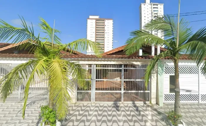 Aluga-se Casa Praia Grande - SP Temporada e finais de semana e/ou Bangalô - kitnet 5 pesso