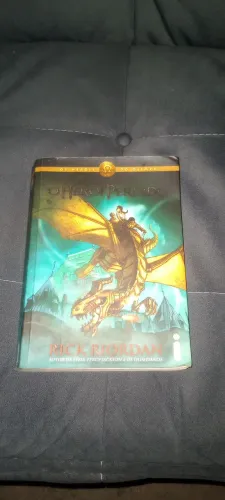 O Herói Perdido - Rick Riordan