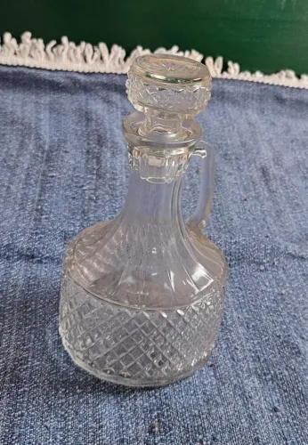 Garrafa para uísque de vidro