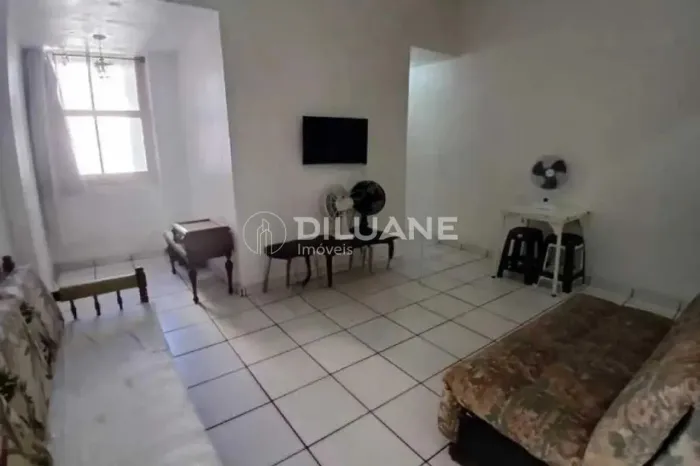 Apartamento : Padrão / Residencial / Copacabana