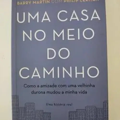 Uma Casa no Meio do Caminho