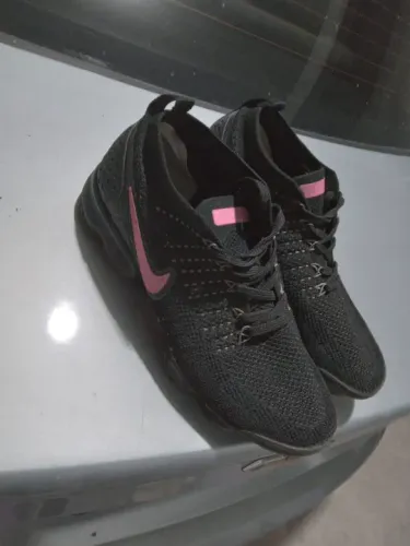 Tênis Nike vapormax original preço negociavel