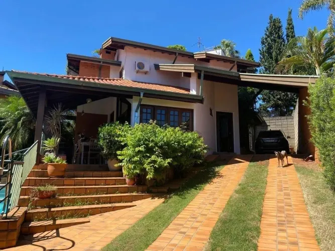 Casa à Venda no Condomínio San Conrado, Sousas - Campinas/SP
