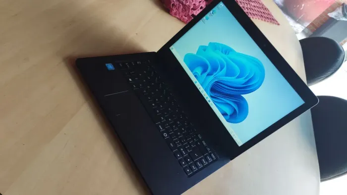 Ultrabook Estilo One XC