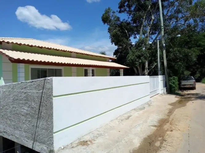 Casa em Condomínio à Venda em Paty do Alferes-RJ, Bairro Mantiquira: 3 Quartos, 1 Suíte, 1
