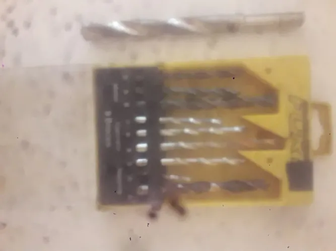 Brocas para furadeiras usadas