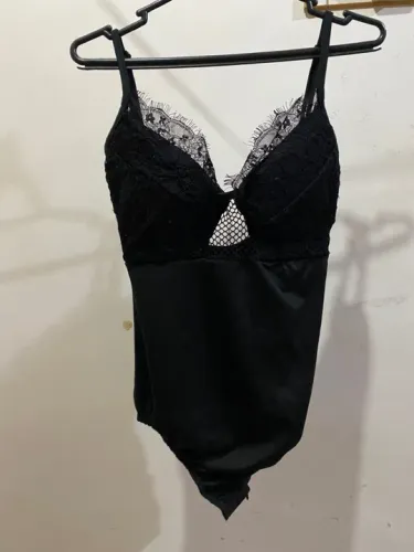 Body de renda preto