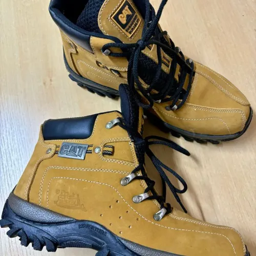 Bota Caterpillar Adventure