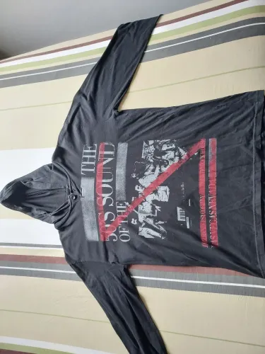 Blusas e camisetas de mang, longa, masculina, tamanho M e G.