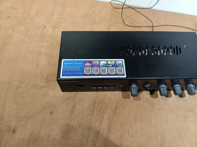 Amplificador FRAHM Slim Bluetooth USB/P2