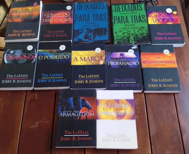 KIT COM 12 LIVROS DA SÉRIE "DEIXADOS PARA TRÁS" DE TIM LAHAYE E JERRY B. JENKINS