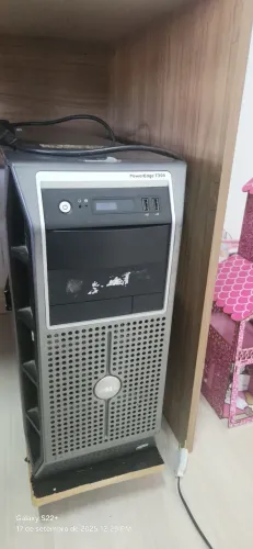 Servidor Dell PowerEdge T300 