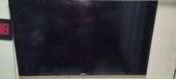 Smart tv LG 43 polegadas ( COM DEFEITO ) detalhes na descrição do anúncio 