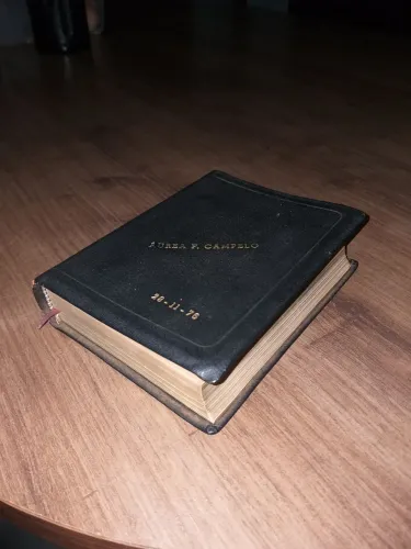 Biblia Sagrada Antiga Ano 1976