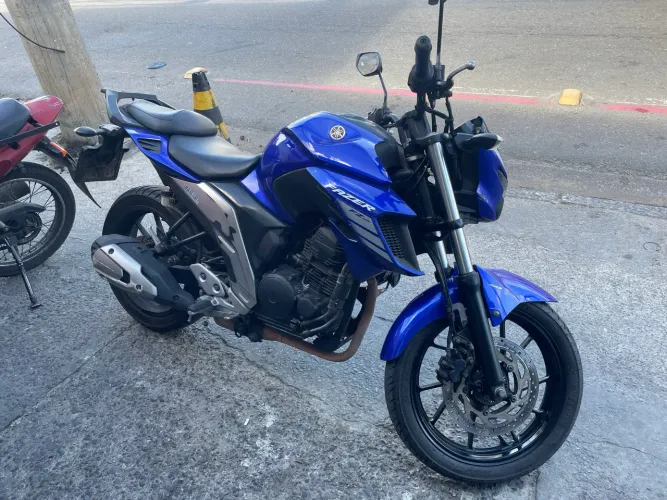 Yamaha fz25 fazer 250 2022 aceito troca e financio