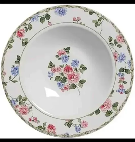 Jogo de pratos, francês floral vintage. 