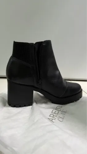 Bota Arezzo Classic Preta TAM: 38