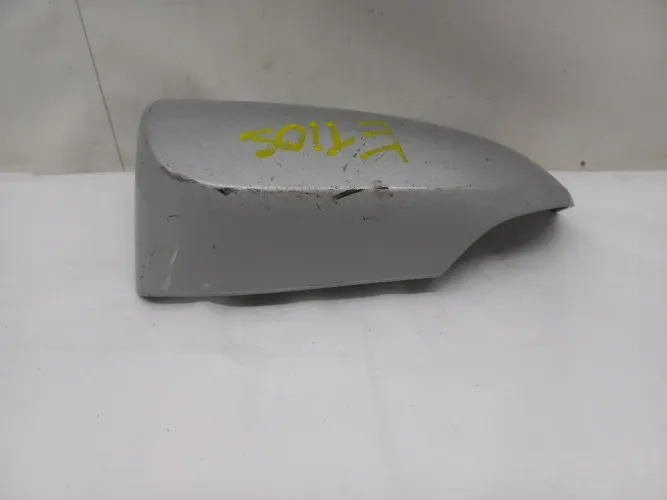 Capa retrovisor LE Toyota Corolla 15/19