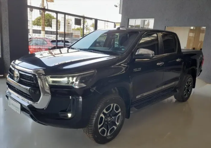 Toyota Hilux CD 4X4 2.8 Diesel Aut. 2023