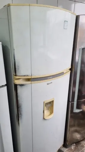 Geladeira Consul front free 