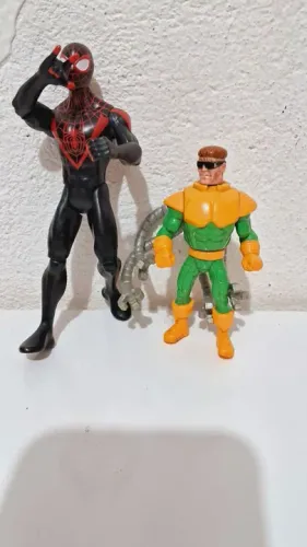 Homem aranha e Doutor Octopus 