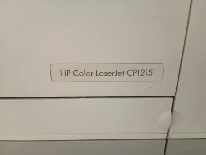 Impressora Laser Colorida HP Color Laserjet CP1215