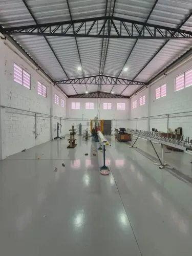 Comercial/Galpão - Comercial - No bairro Parque Santos Dumont