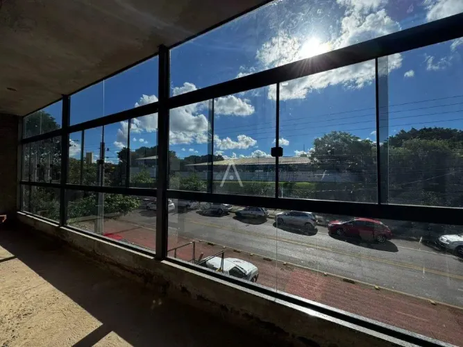 Sala Comercial para aluguel no Bairro SANTA CRUZ em CASCAVEL por R$ 6.000,00
