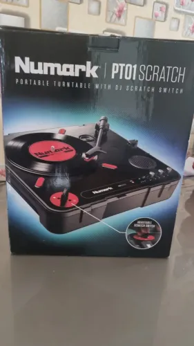 Tocadisco Numark novo