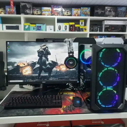 PC GAMER AMD RYZEN 5 5600GT 4.6GHZ RAM 16GB DDR4