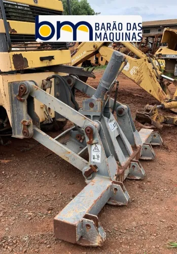 ESCARIFICADOR NEW HOLLAND RG140
