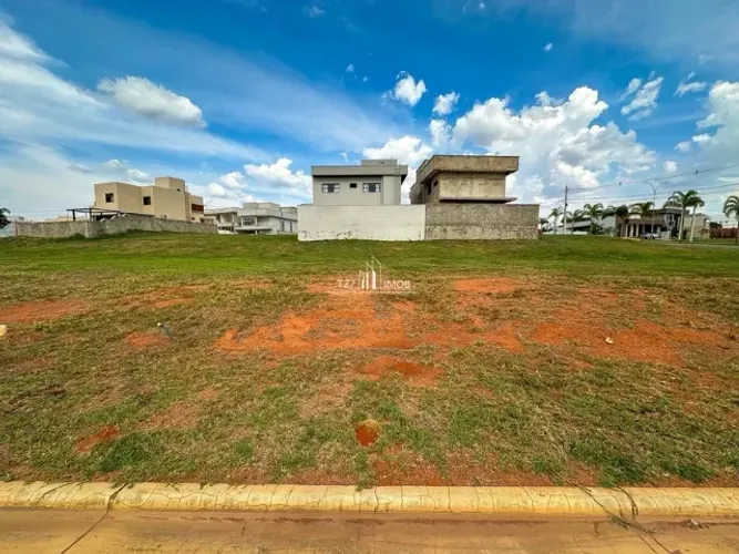 Ágio Jardins Capri com 271,93 m² Qd 22 Terreno: 271,93 m²