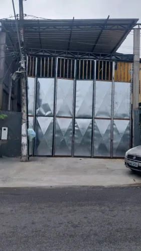 Alugo galpão 8.000,parque das laranjeiras bem localizado. 