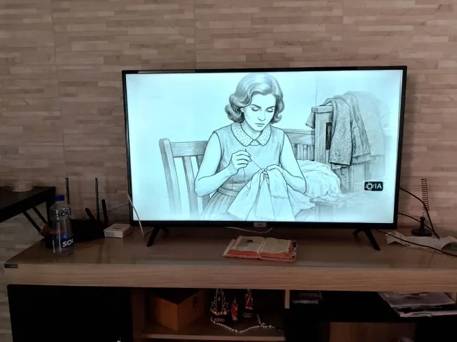 Tv TCL 43