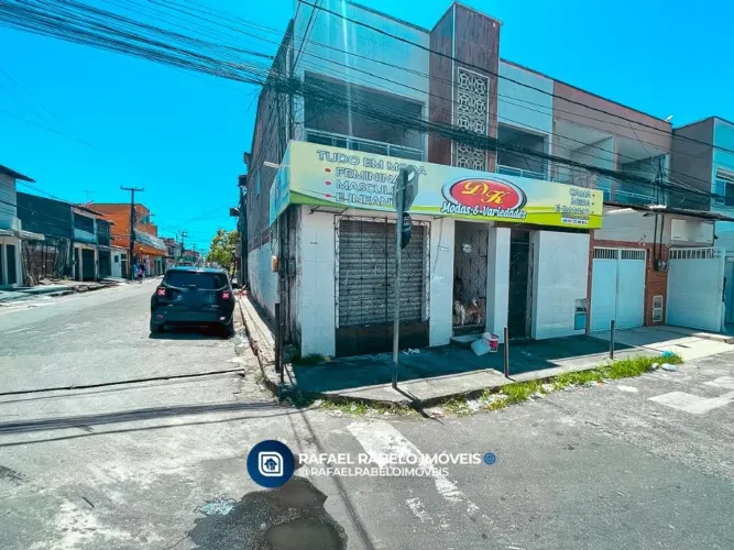 Ponto comercial de 28m² no bairro Serrinha.