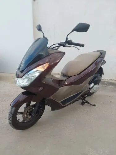 HONDA PCX DELUXE - MOTO IMPECÁVEL