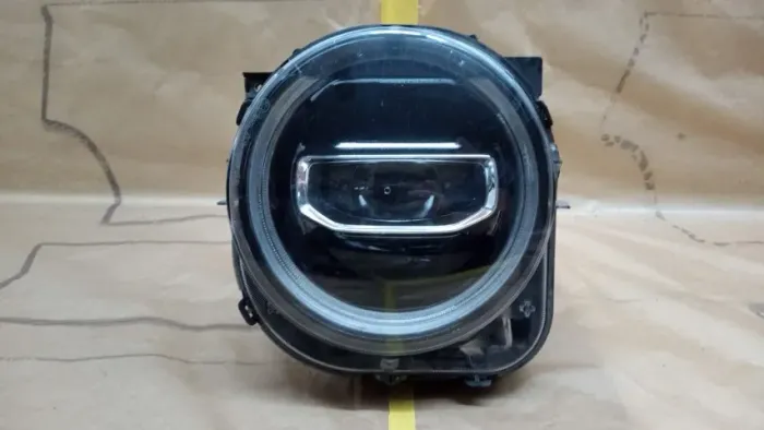 FAROL LED RENEGADE 2020 USADO 