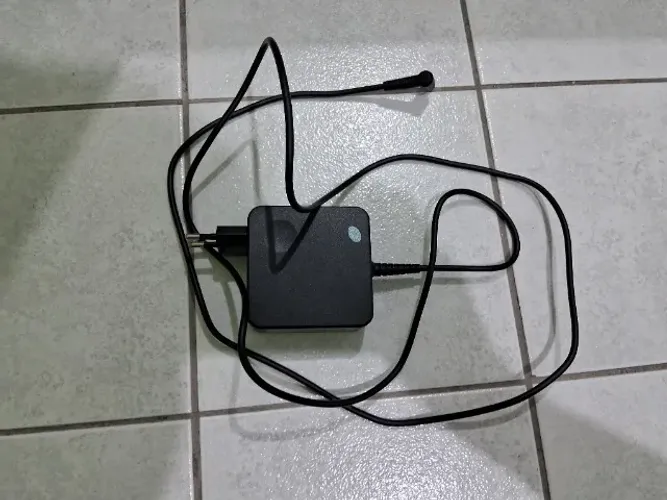 Carregador lenovo 65W 20V 3,25A pino 4,0X1,7mm