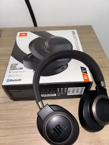 Headphone JBL