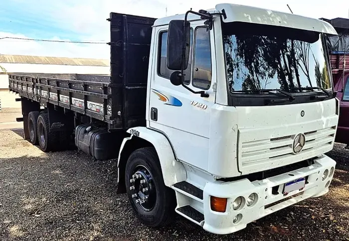 MB 1720 Motor com Apenas 150 Mil Km(stander) Pneus Novos Revisado 6x2