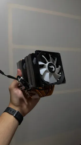 Air Cooler G800 RGB (RISE)