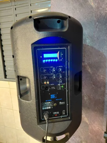 Oportunidade 2 caixas de som ativa MD15 soudcast 1000w 5.000