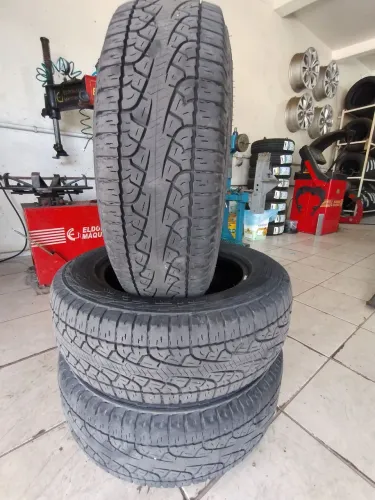 Pneus 225/65R17 Pirelli