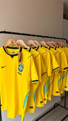 CAMISETA BRASIL 2026 MODELO TORCEDOR