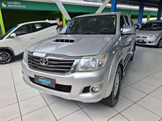 Toyota Hilux CD SR D4-d 4X4 3.0 TDI Dies. 2014